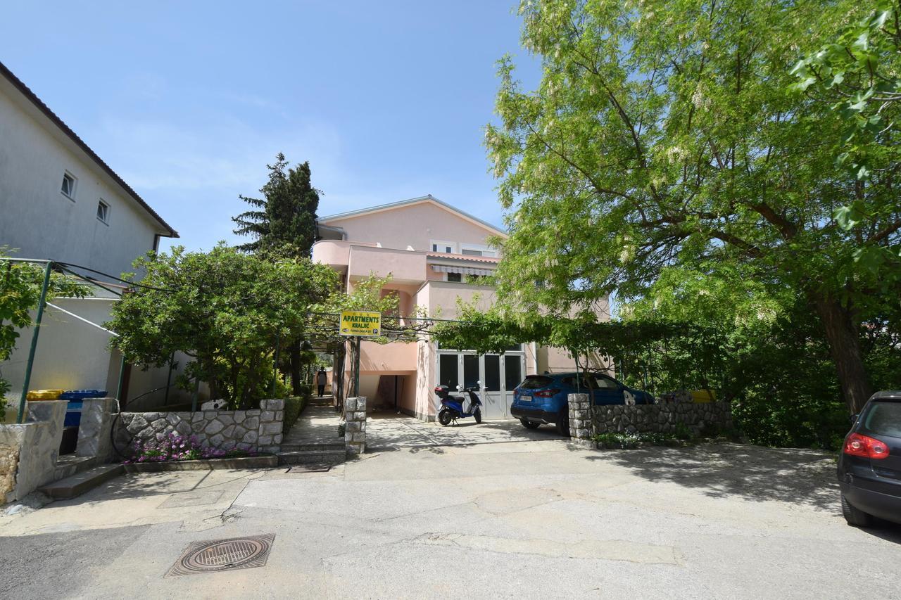 Apartments Kraljic Krk Town Buitenkant foto