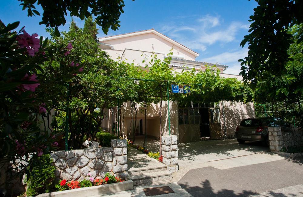 Apartments Kraljic Krk Town Buitenkant foto